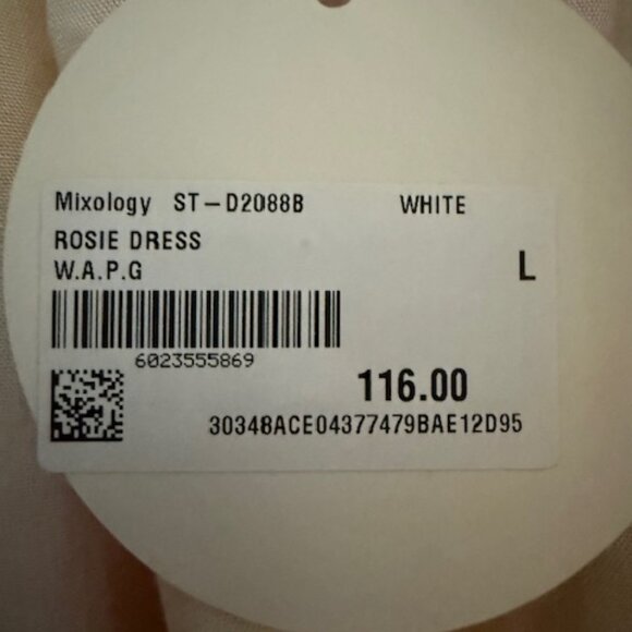 W.A.P.G. We're All Pretty Girls Floral Rosie Dress - Mixology - L - NWT - Picture 5 of 11